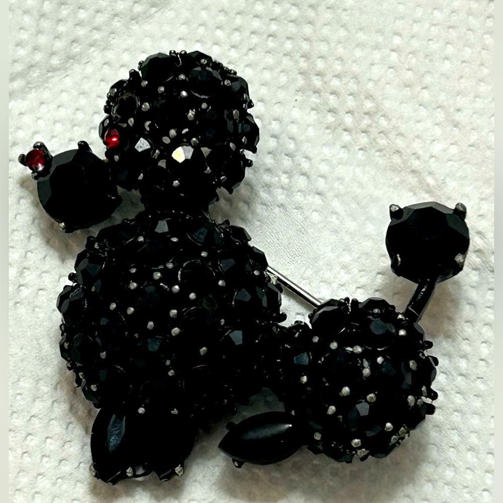 Vintage poodle brooch from Nina Capri